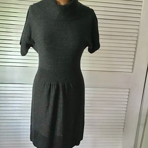 Ann Taylor Loft gray cotton short sleeve dress w/ ribbed cuffs, waist, hemline